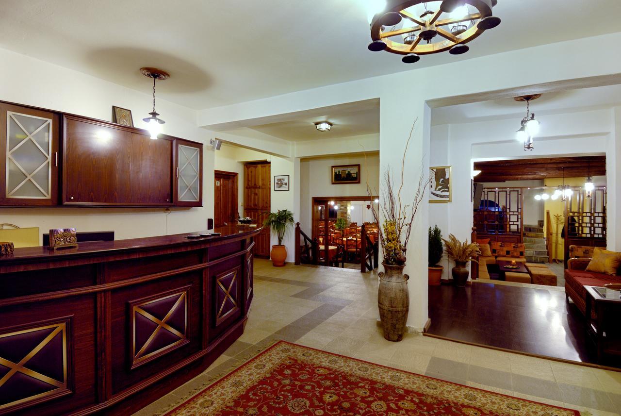 Chania Hotel Exterior photo
